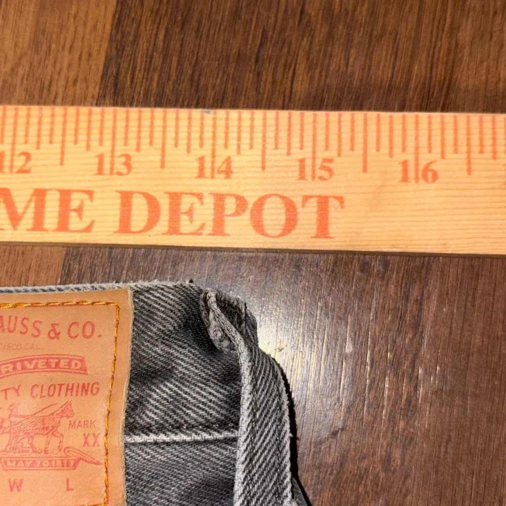 Levis 501 Premium Jeans Faded Black Straight Leg Button‎ Fly Denim Men's 29x30
